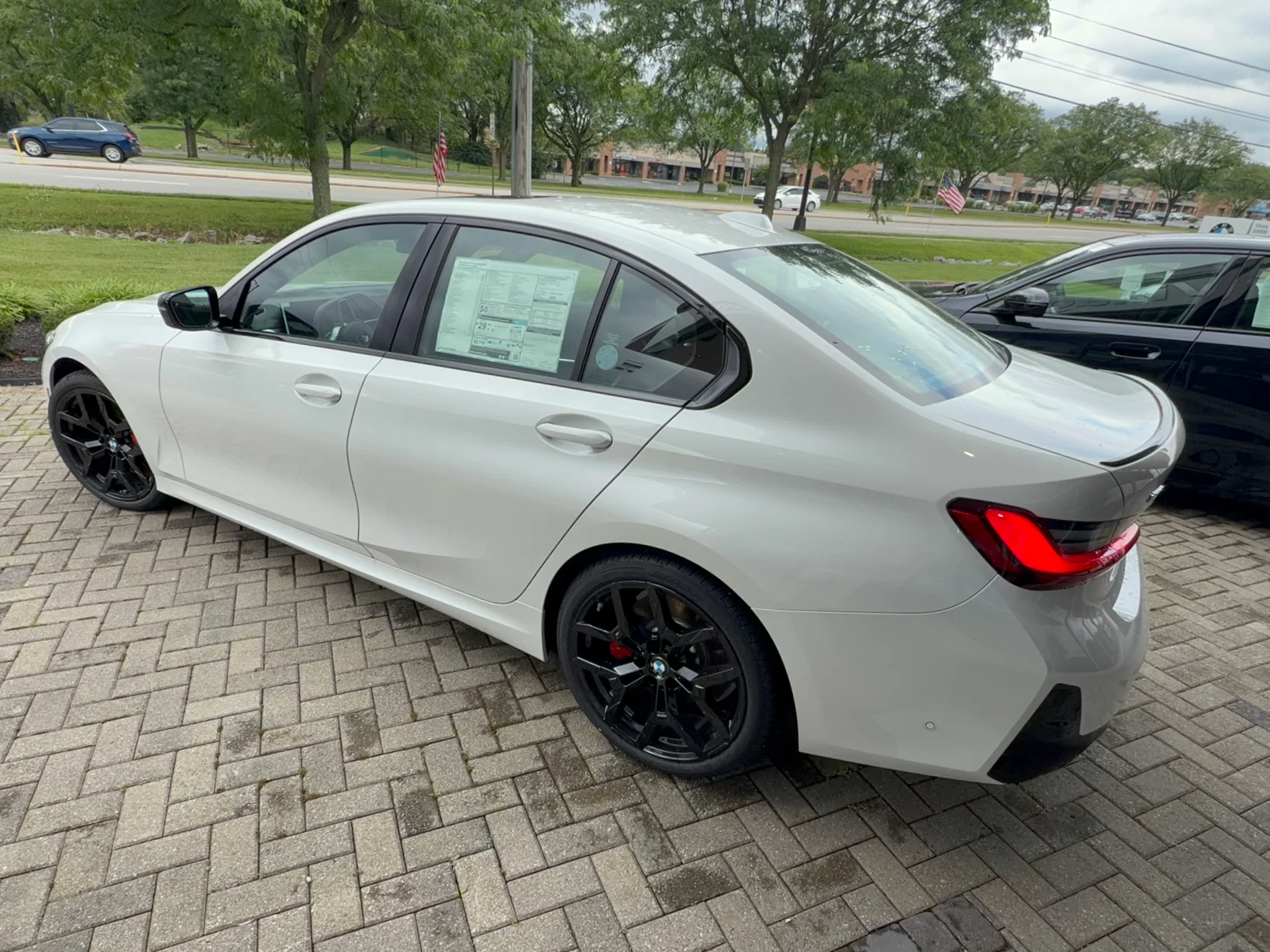New 2026 Mineral White Metallic BMW xDrive image 6