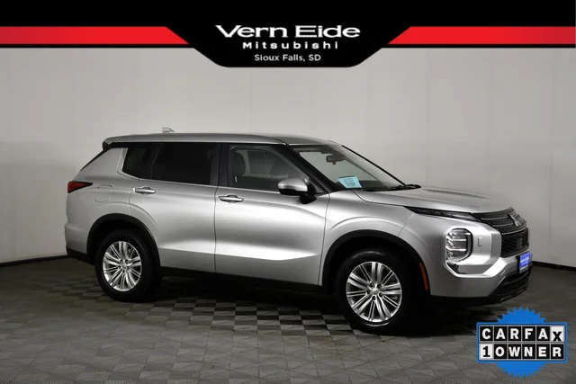 2023 Mitsubishi Outlander ES
