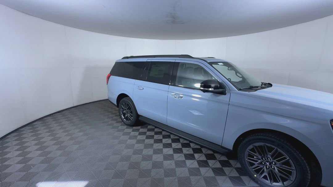 New 2026 Glacier Gray Metallic Tri-Coat Ford Platinum image 2