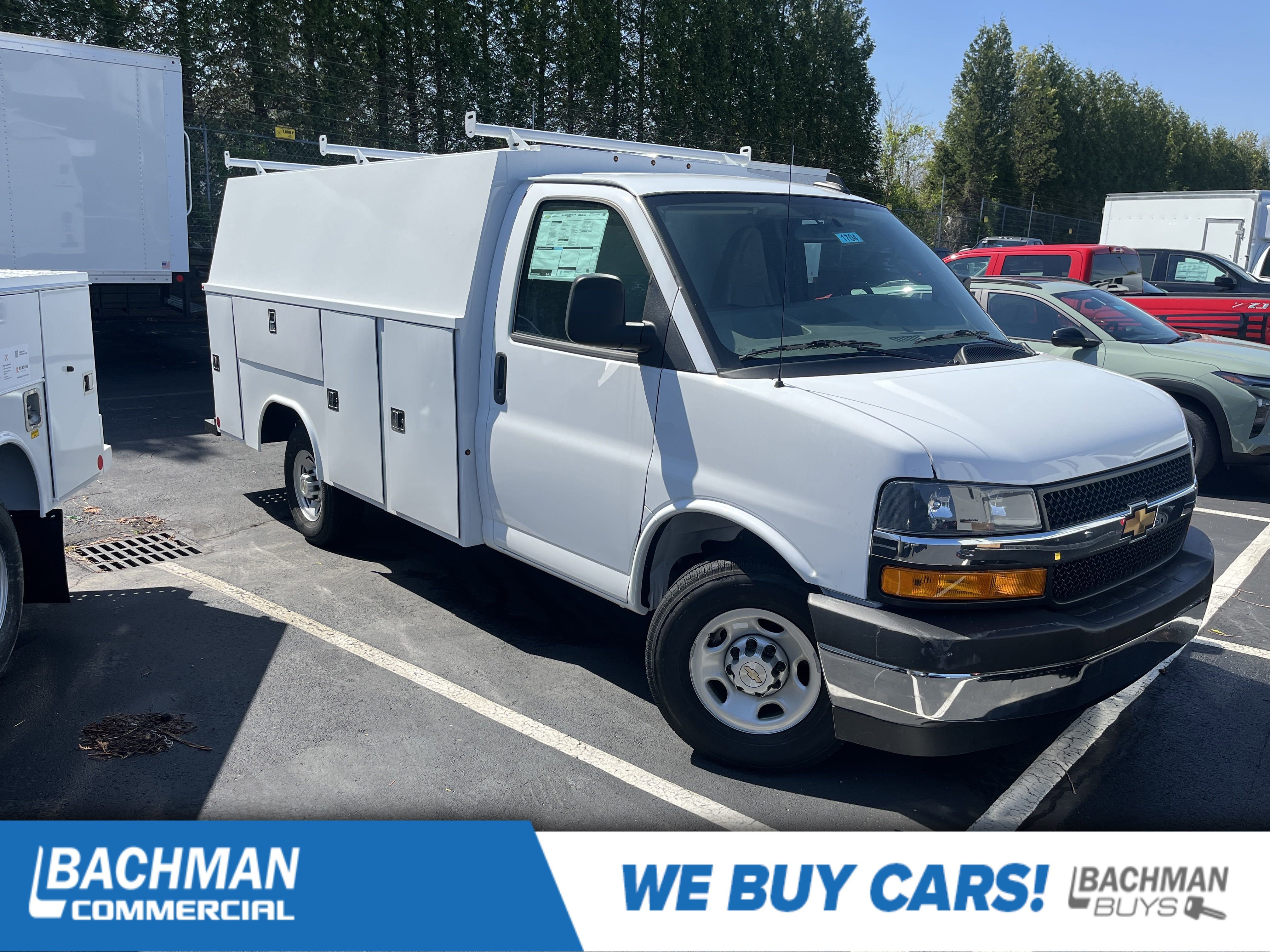 2024 Chevrolet Express Cutaway