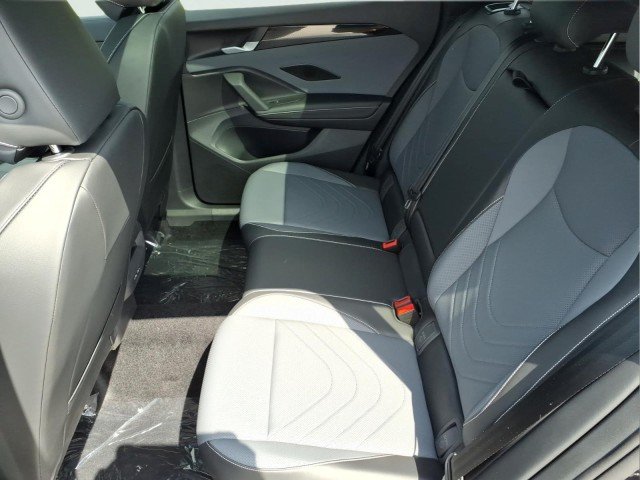 New 2026 Deep Black Pearl Volkswagen SE RLine Black 4Mo image 13