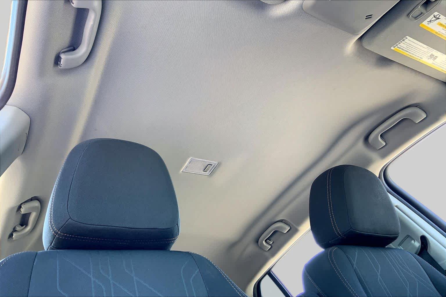Used 2018 Sandy Ridge Metallic Chevrolet LT image 14