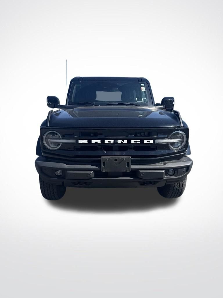 Used 2023 Black Ford Outer Banks image 8