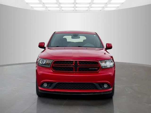 Used 2015 Red Dodge SXT image 2