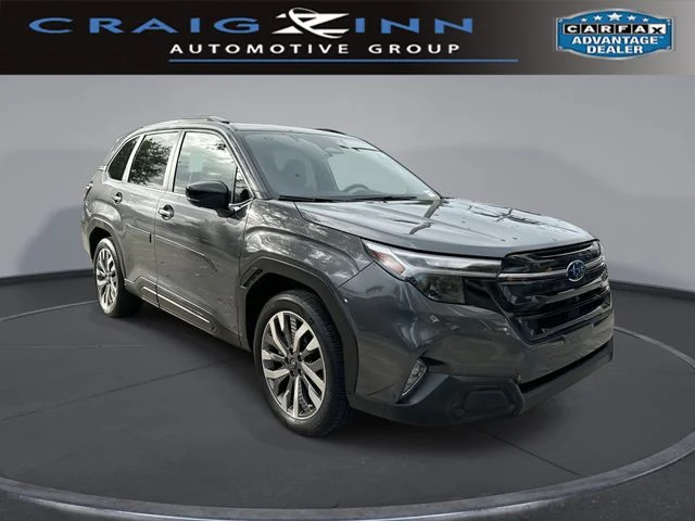 2025 Subaru Forester Touring's photo
