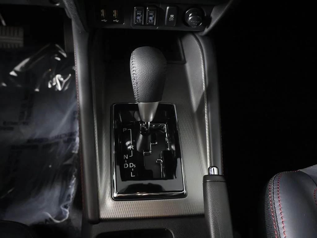 New 2026 Black Mitsubishi 2.0 SE image 42