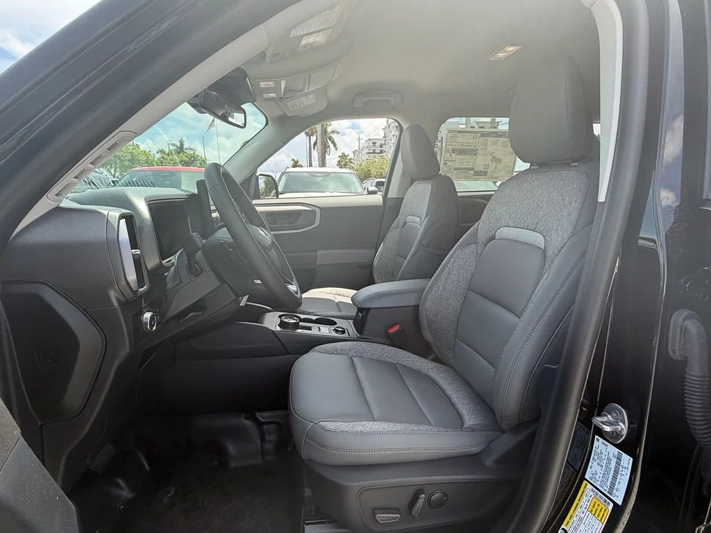 New 2026 Shadow Black Ford Badlands® image 9