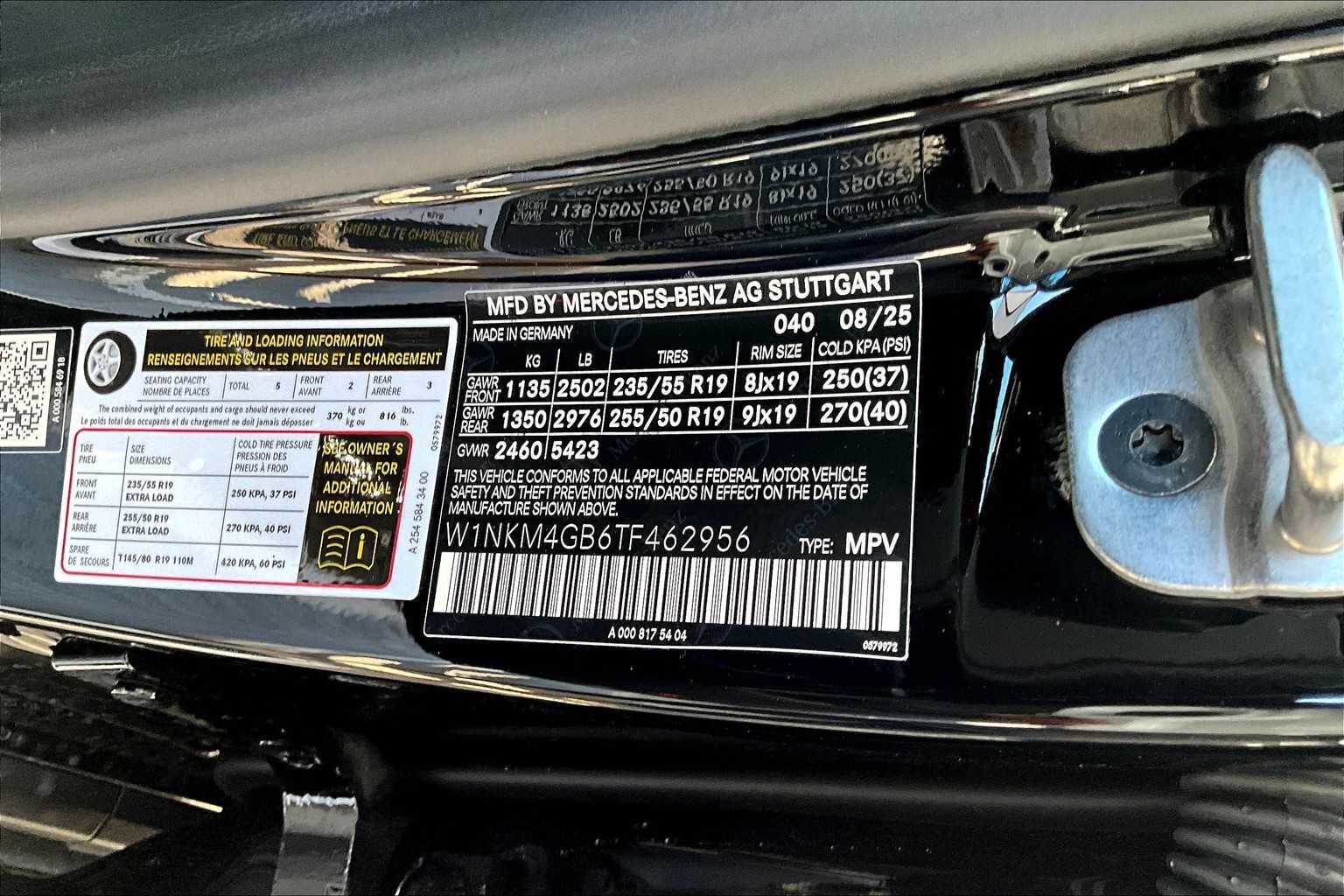 Used 2026 Black Mercedes-Benz GLC 300 image 16
