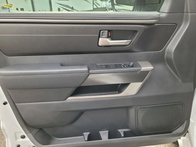 2025 Toyota Tundra SR5 - Photo 21