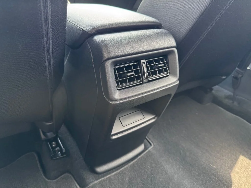 2025 Honda CR-V LX - Photo 20