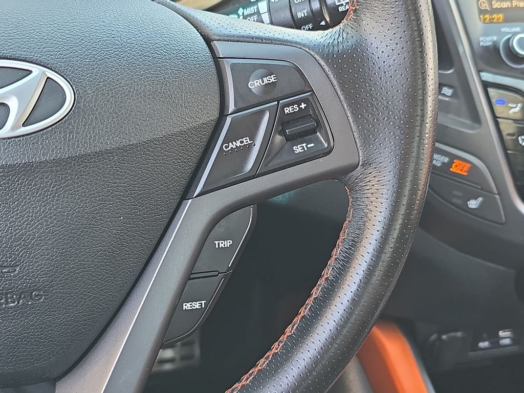 Used 2016 Black Hyundai Turbo image 19