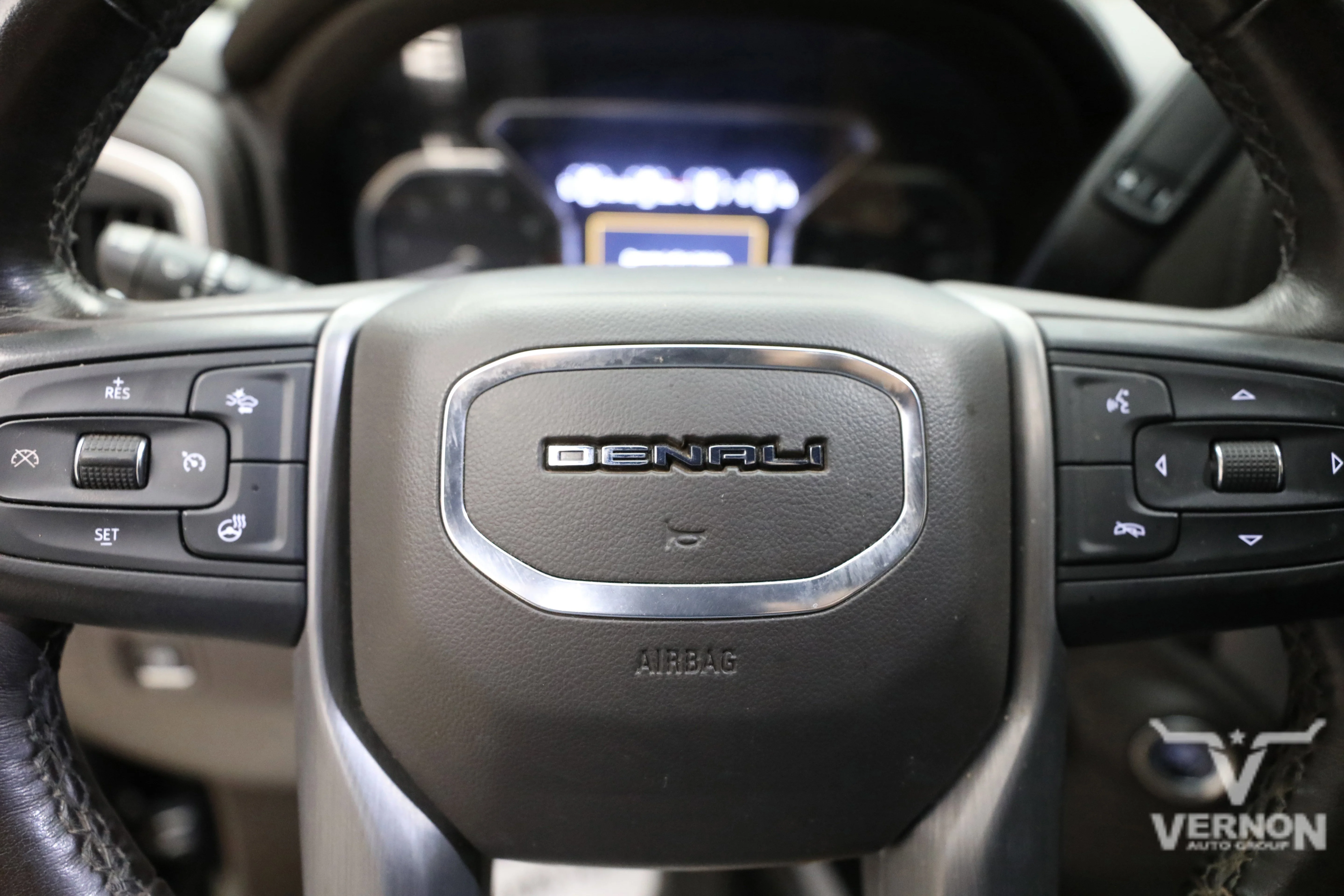 Pre-Owned 2021 GMC Sierra 2500HD Denali Crew Cab 4x4