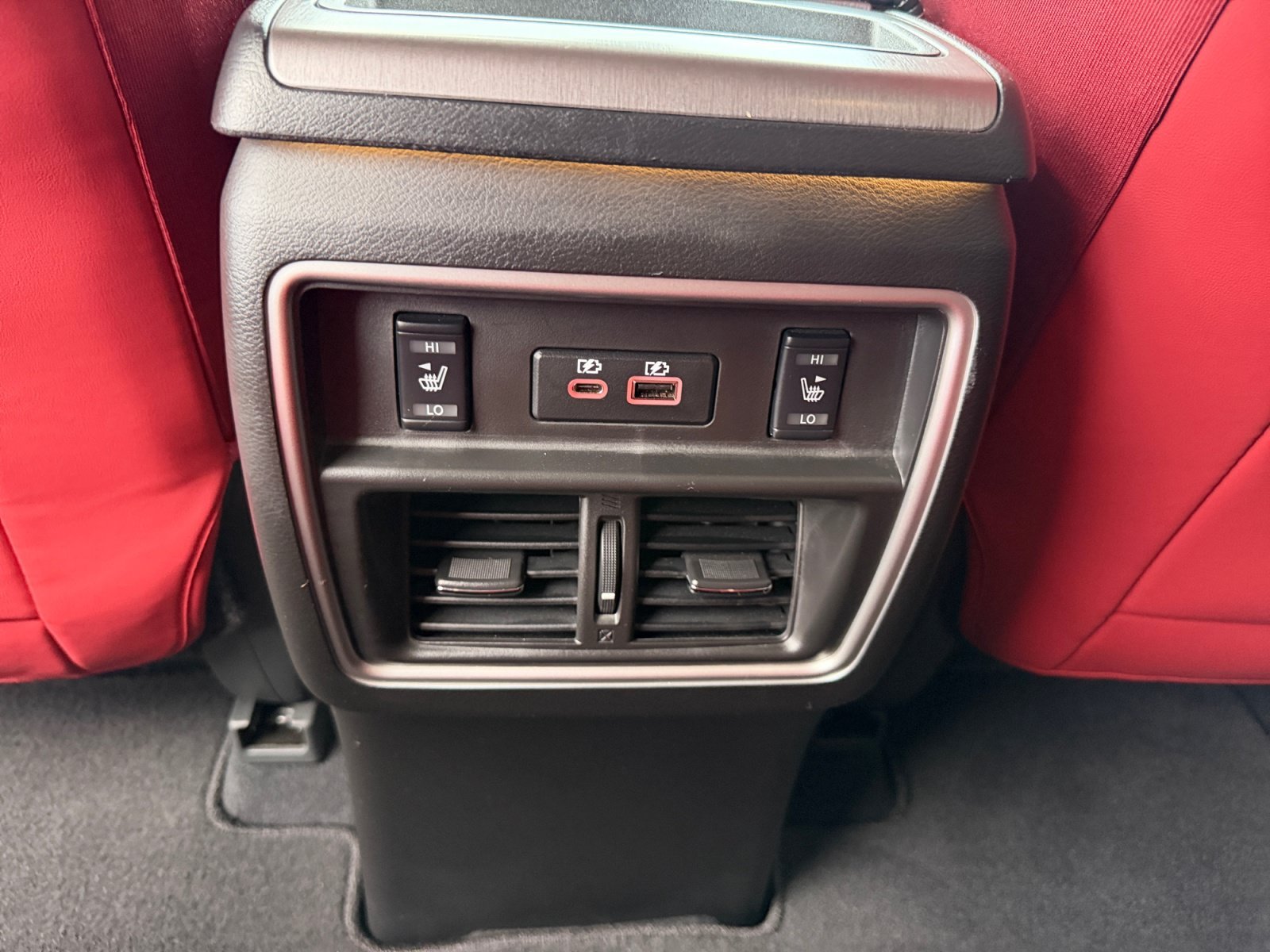 Used 2021 Boulder Gray Nissan SL image 23