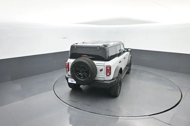 New 2026 Avalanche Gray Ford Outer Banks® image 26