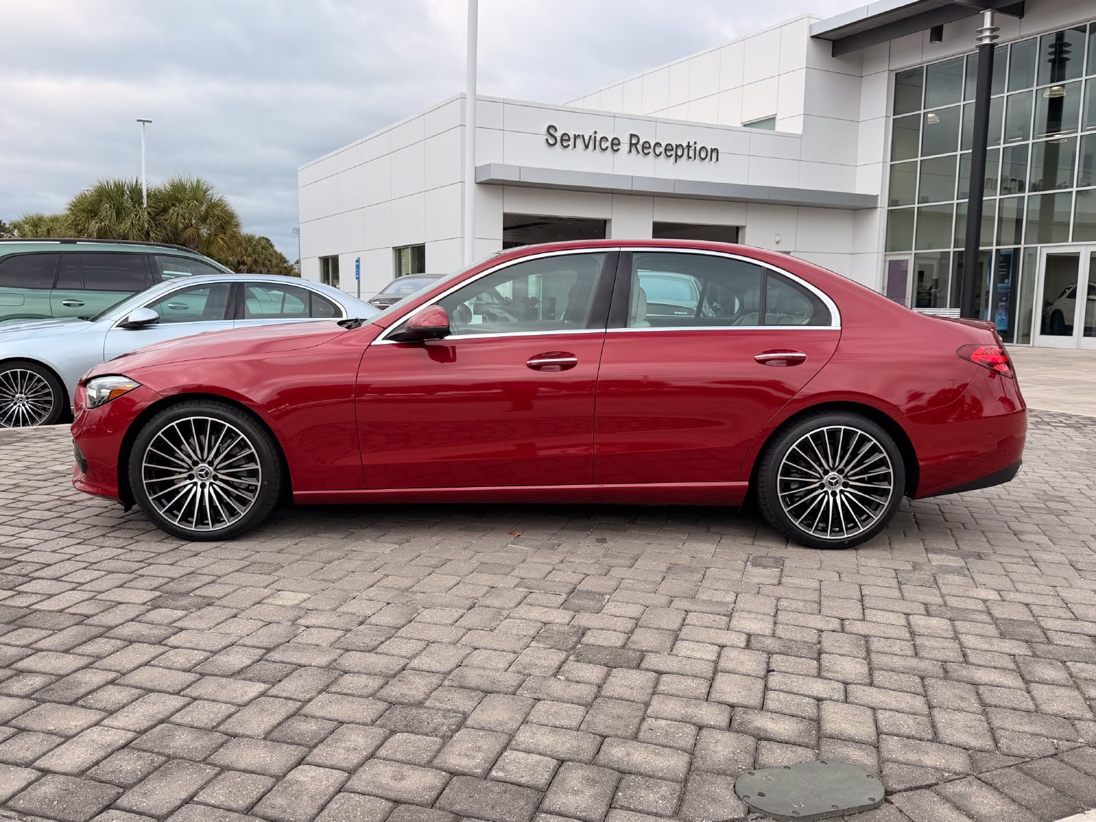New 2026 MANUFAKTUR Patagonia Red Metallic Mercedes-Benz C 300 image 37
