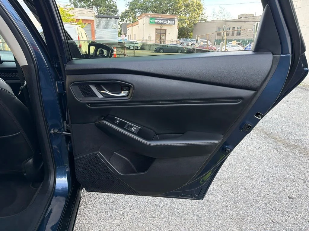 Used 2023  Honda Touring image 16