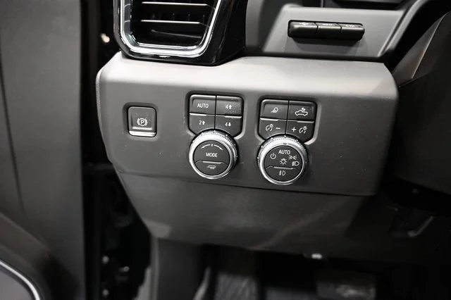 2026 GMC Sierra 2500HD Denali - Photo 28