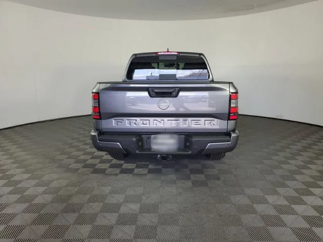 New 2025 Gun Metallic Nissan Crew Cab SV image 6