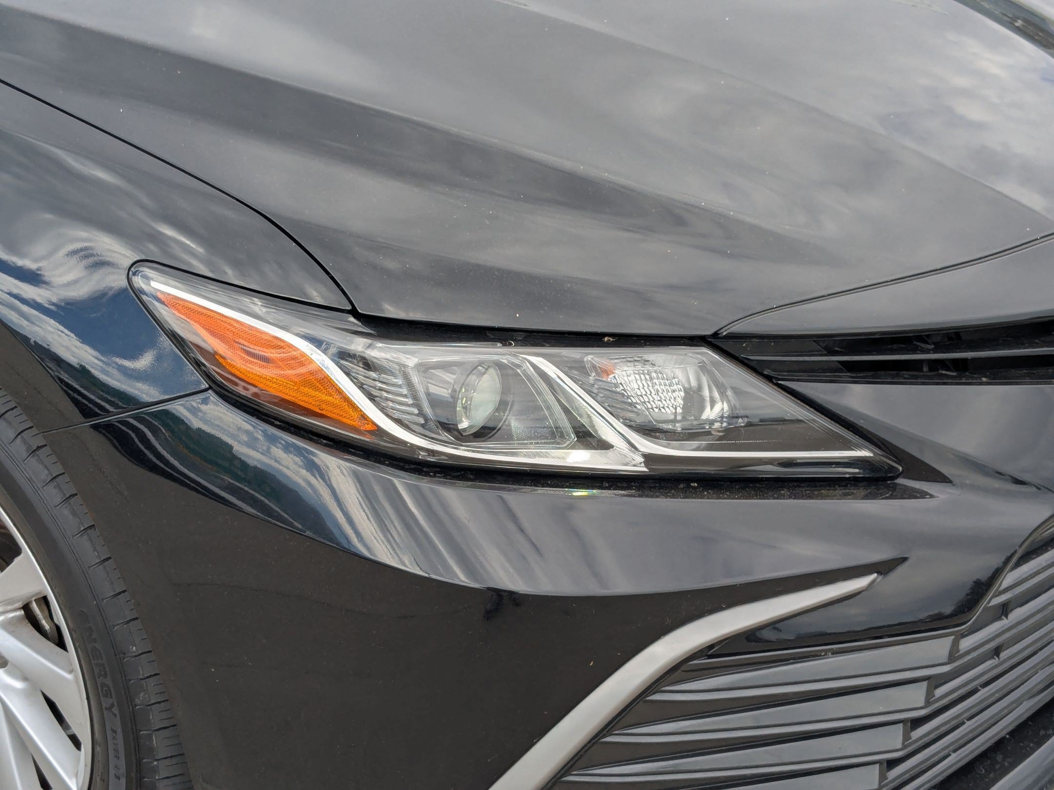 Used 2023 Midnight Black Metallic Toyota LE image 11