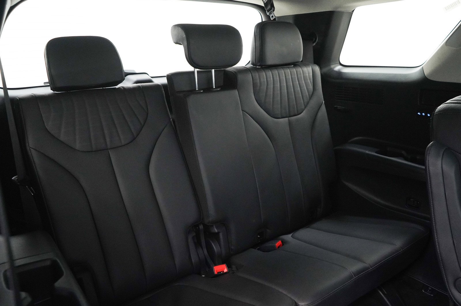 2025 Hyundai Palisade Limited - Photo 14