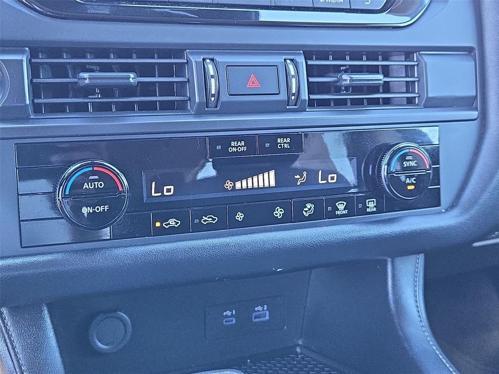 2024 Nissan Pathfinder S - Photo 34