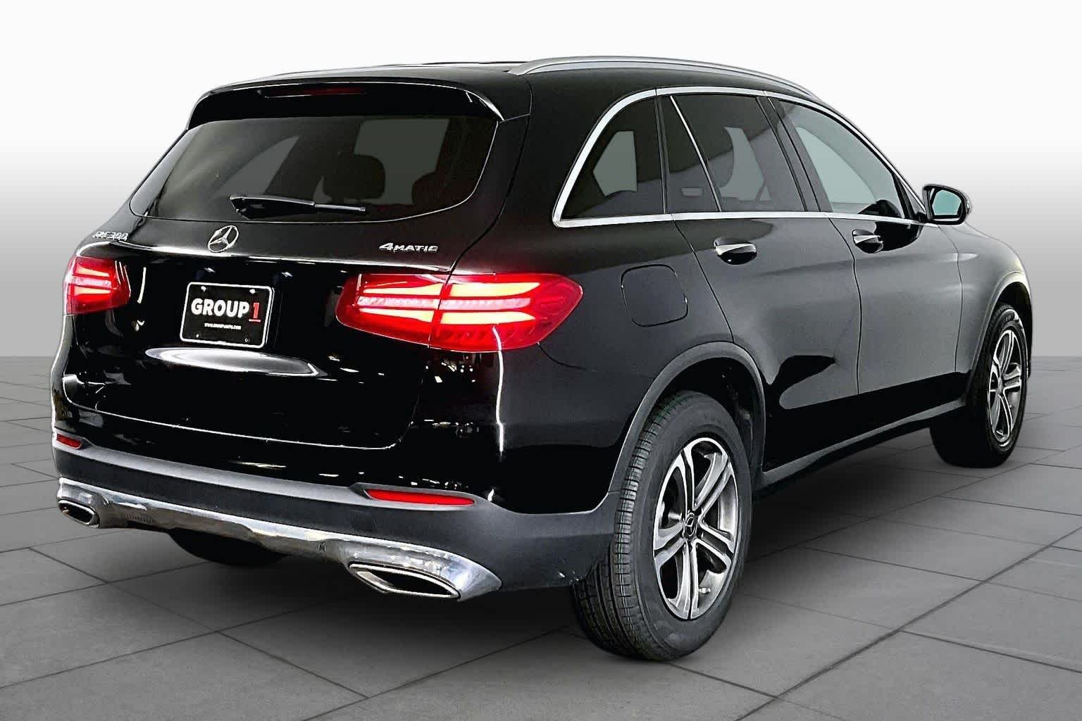 Used 2019 Black Mercedes-Benz GLC 300 image 13