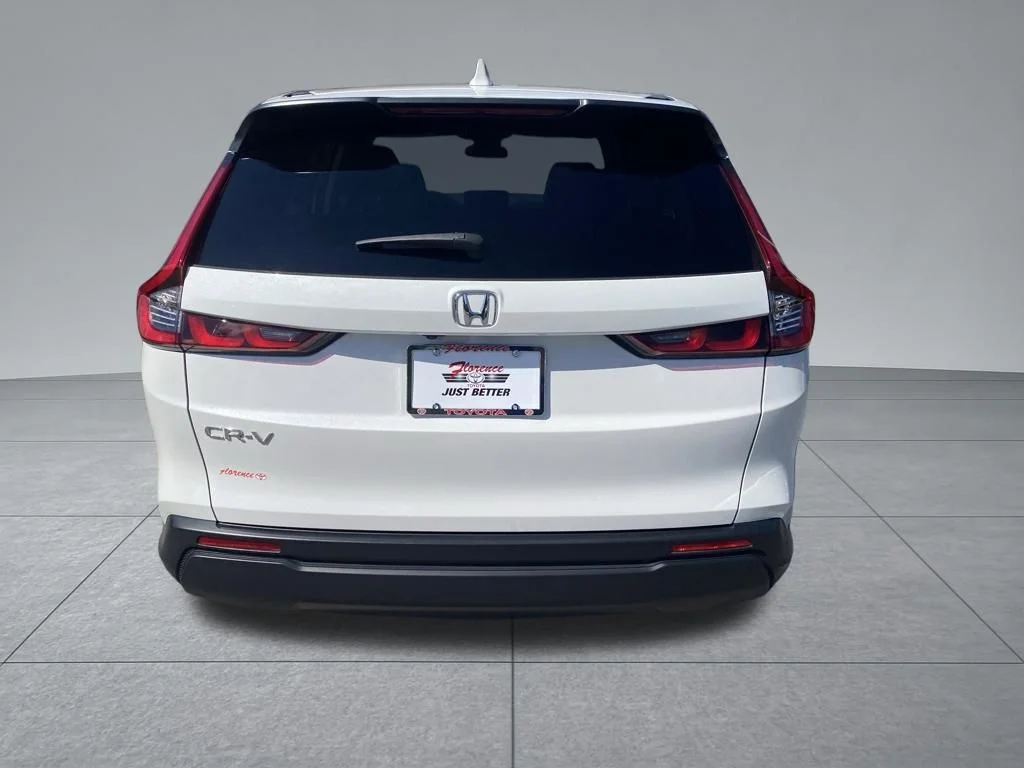 Used 2025 White Honda EX image 12