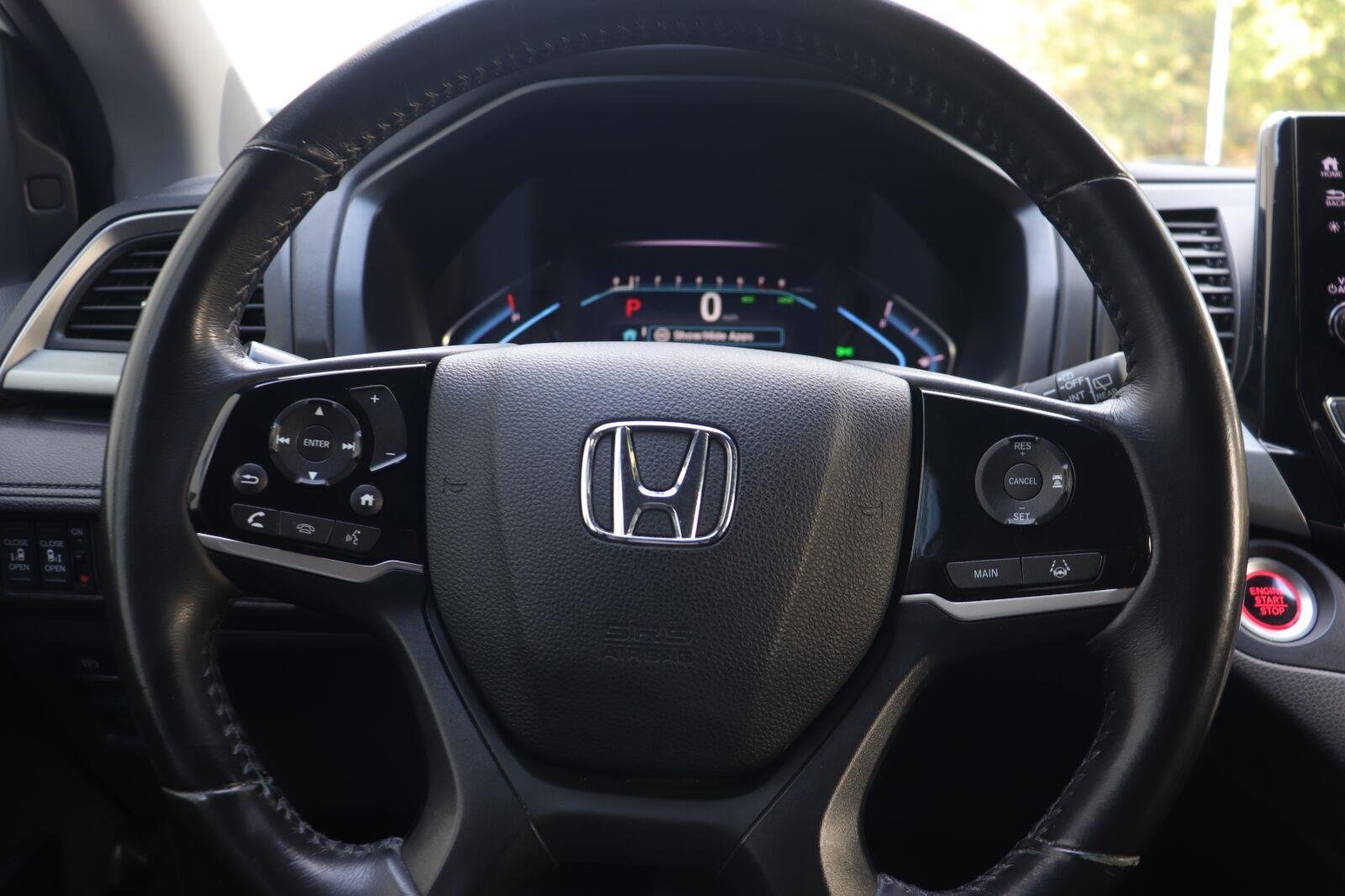 Used 2019 White Diamond Pearl Honda EX-L w/Navi w/RES image 27