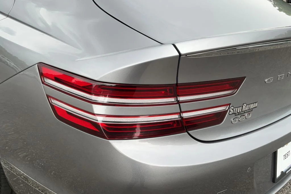 Used 2023 Silver Genesis 2.5T image 27