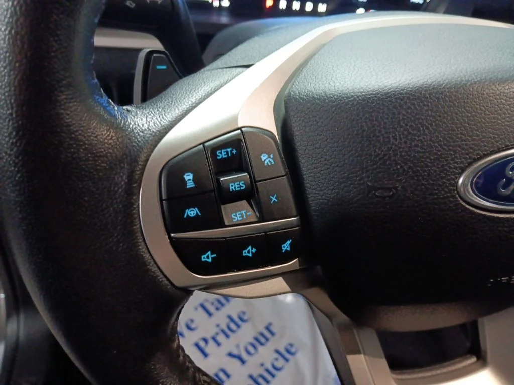 Used 2020 Iconic Silver Metallic Ford XLT image 17