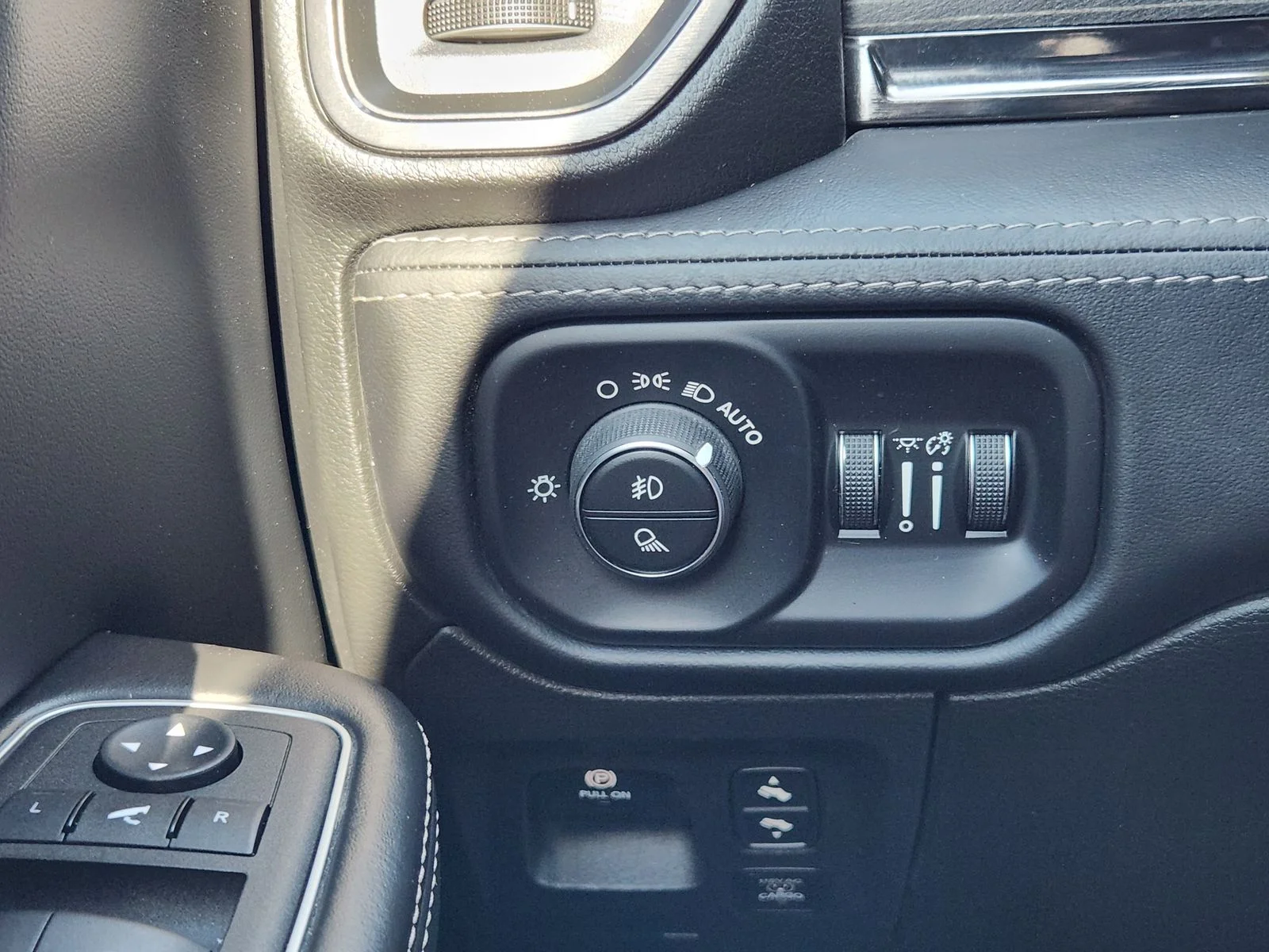 Used 2023 Red Ram Limited image 23