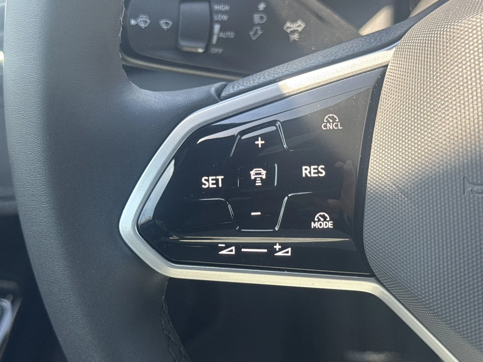 New 2026 Pure Gray Volkswagen Pro image 19