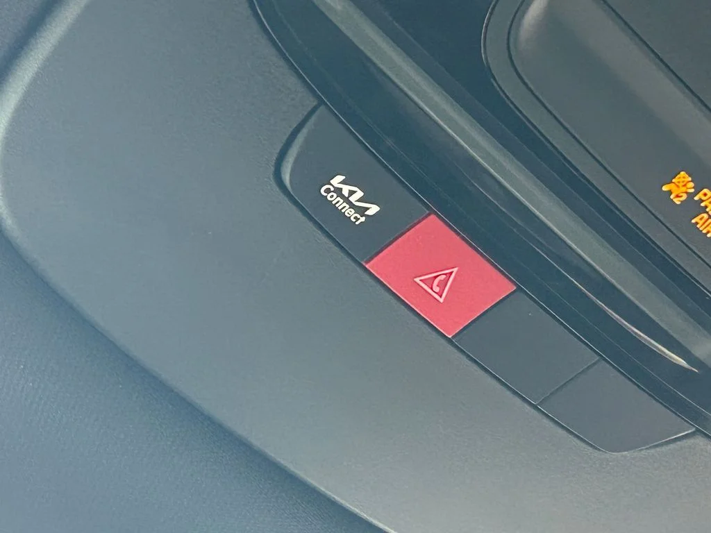 Used 2026 Ebony Black Kia X-Line image 22