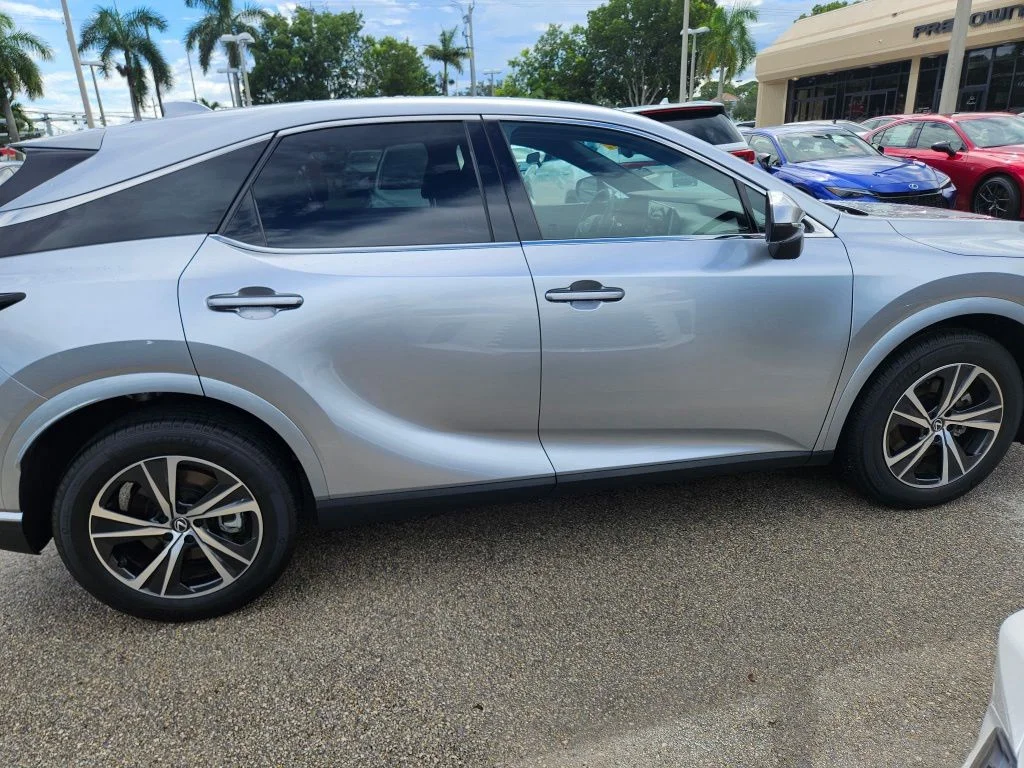 Certified Used 2025 Silver Lexus 350 image 5