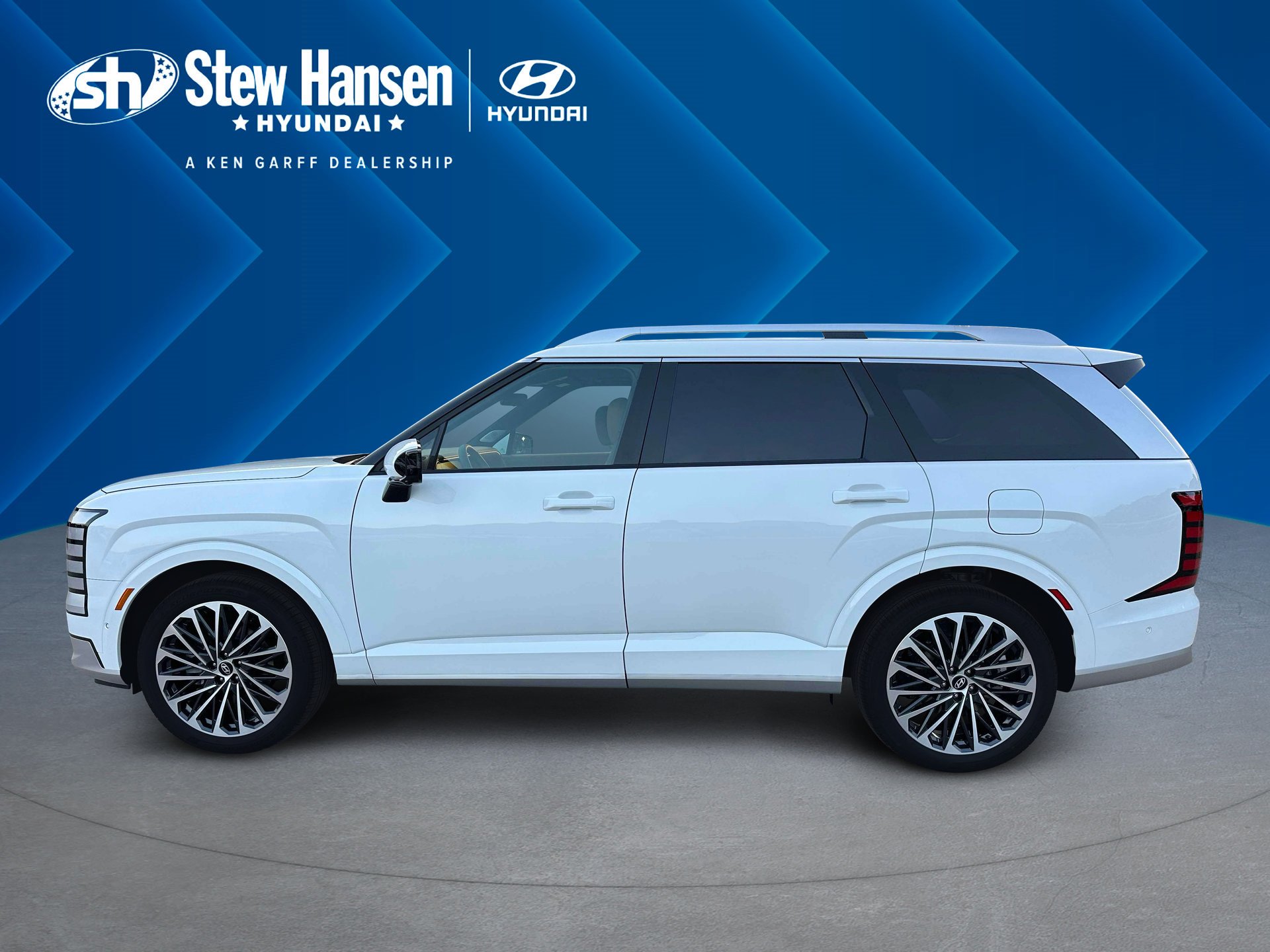 New 2027 Creamy White Pearl Hyundai Calligraphy image 3