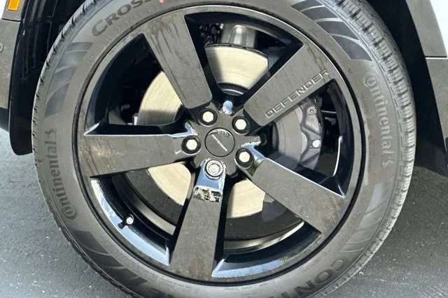 New 2026 Fuji White Land Rover X-Dynamic SE image 24
