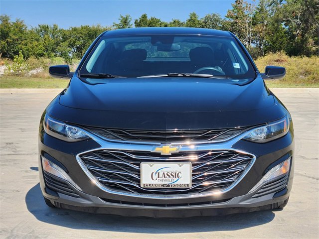 2023 Chevrolet Malibu 1LT photo 2