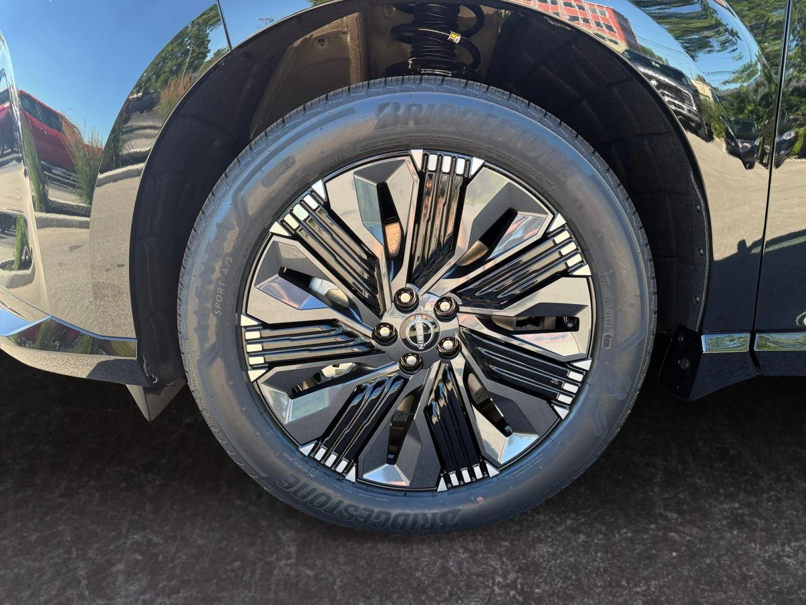 New 2026 Super Black Nissan Platinum image 28
