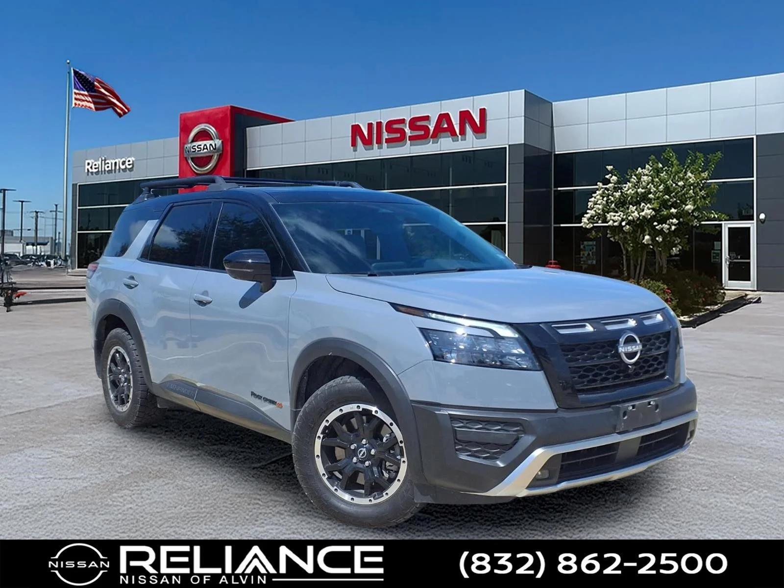 Used 2025 Gray Nissan Rock Creek image 1