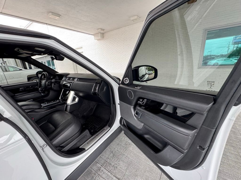Used 2020 White Land Rover Supercharged image 14