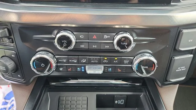 New 2026 Star White Metallic Tri-Coat Ford F-350® King Ranch® image 45