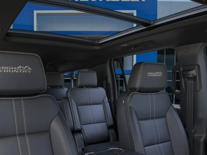 2026 Chevrolet Suburban High Country - Photo 24