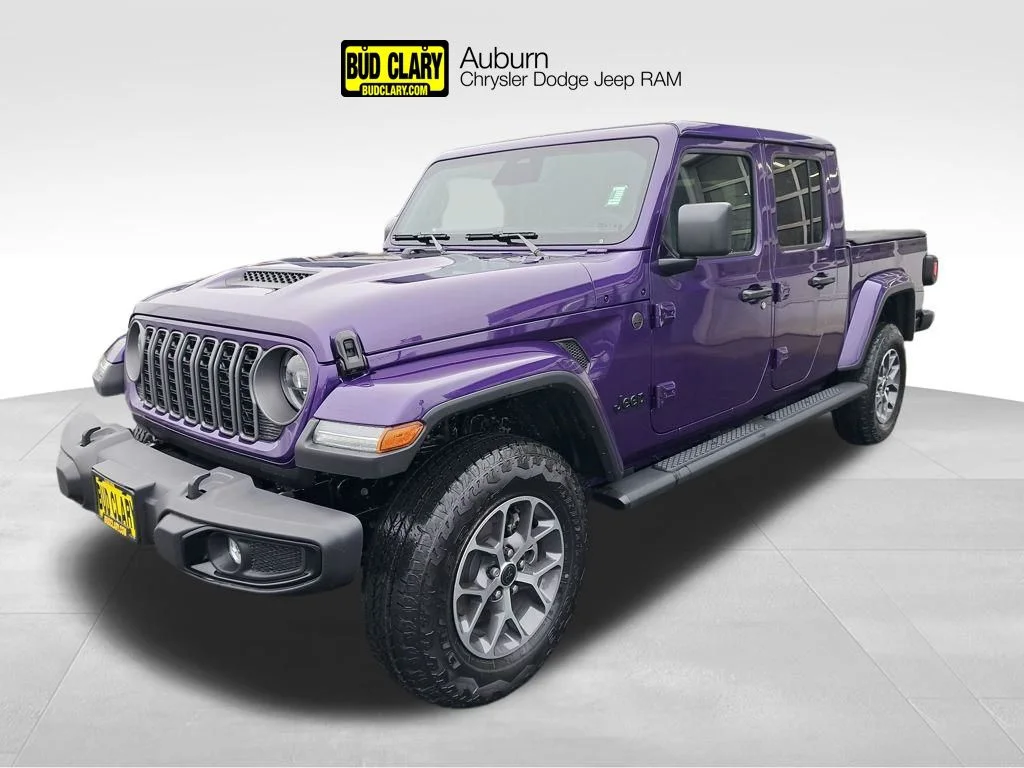 2026 Jeep Gladiator Sport S Auto's photo