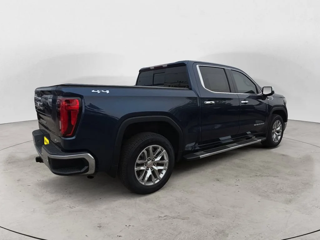 Used 2019 PACIFIC BLUE METALLIC GMC SLT image 5