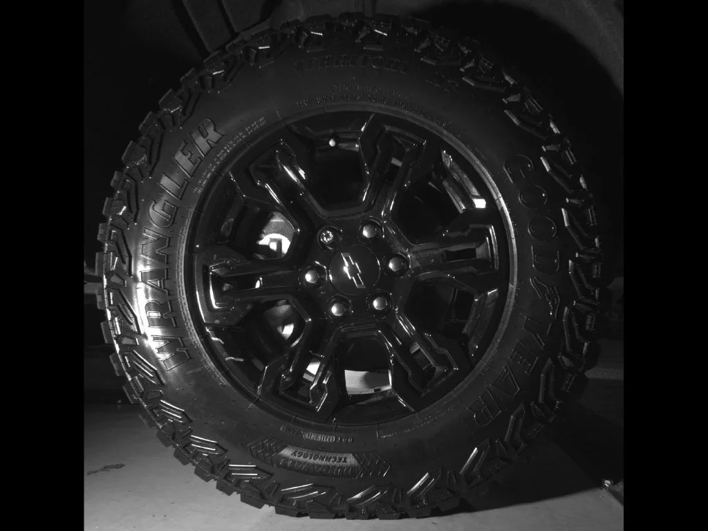 New 2026 White Chevrolet ZR2 image 13