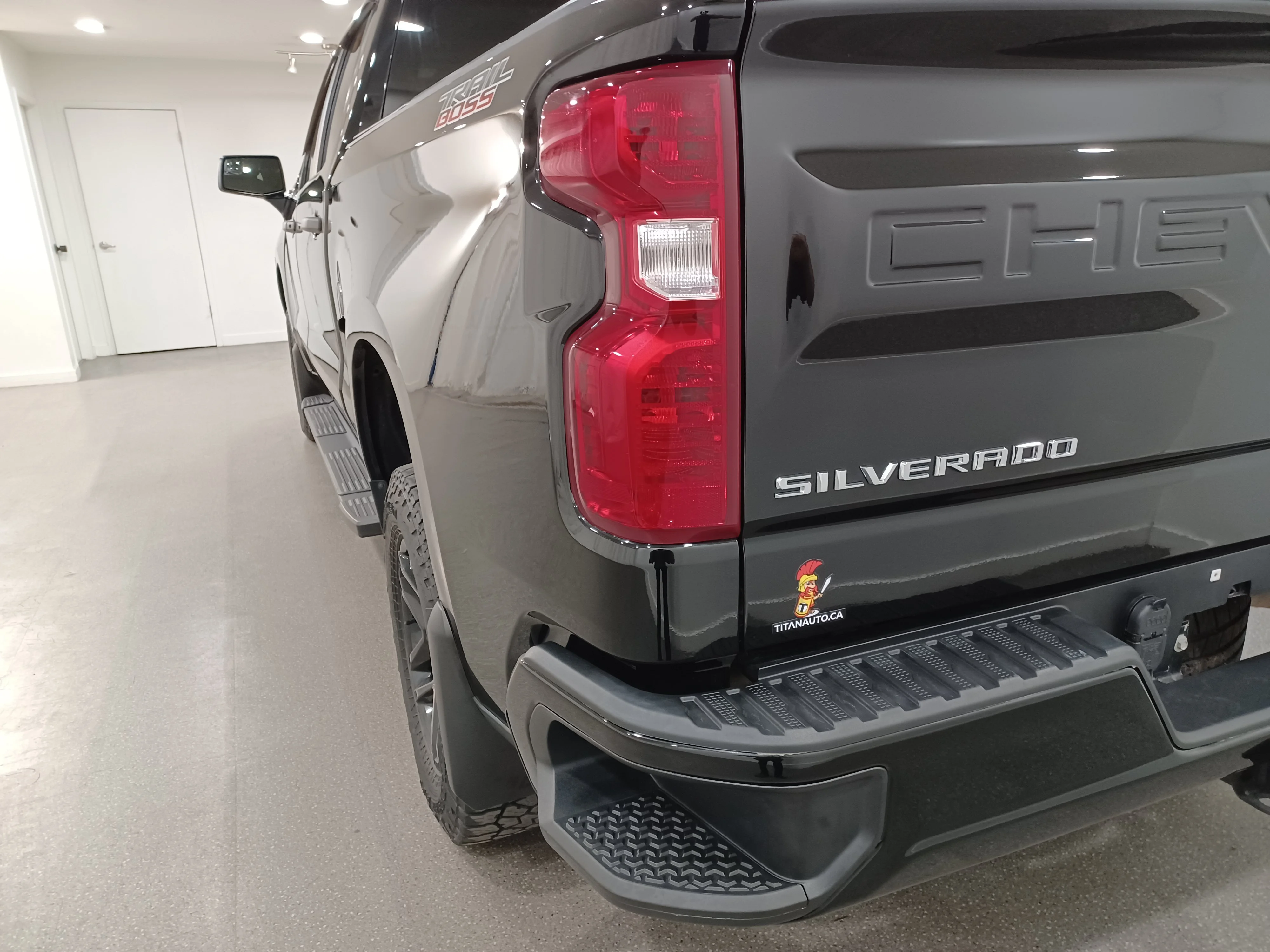 Used 2022 Black Chevrolet Custom Trail Boss 4WD*6 Pass | Adaptive Cruise | Remote Start | Tow Pkg | Park Assist | CarPlay image 20