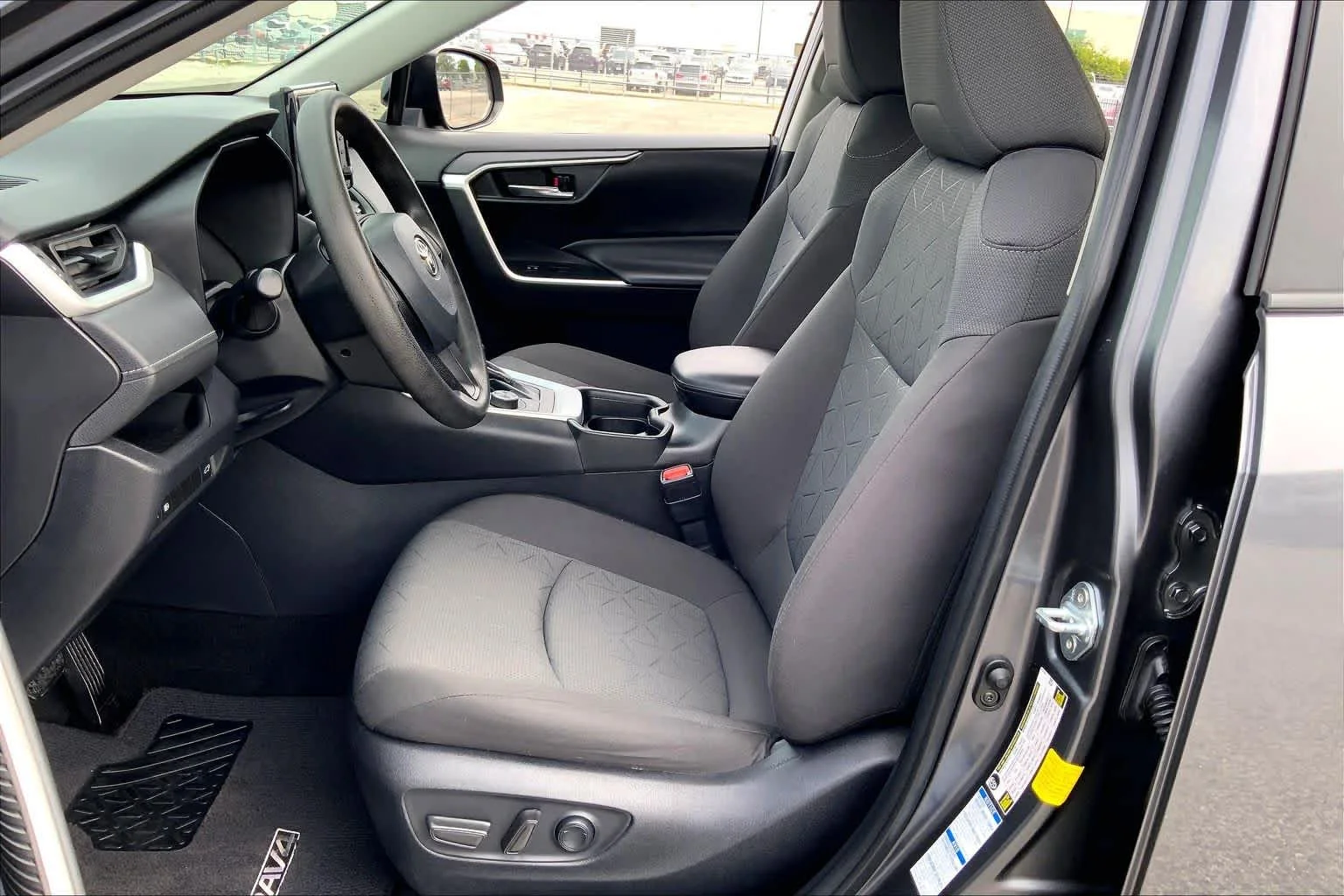 Used 2021 Magnetic Gray Metallic Toyota Hybrid XLE image 8