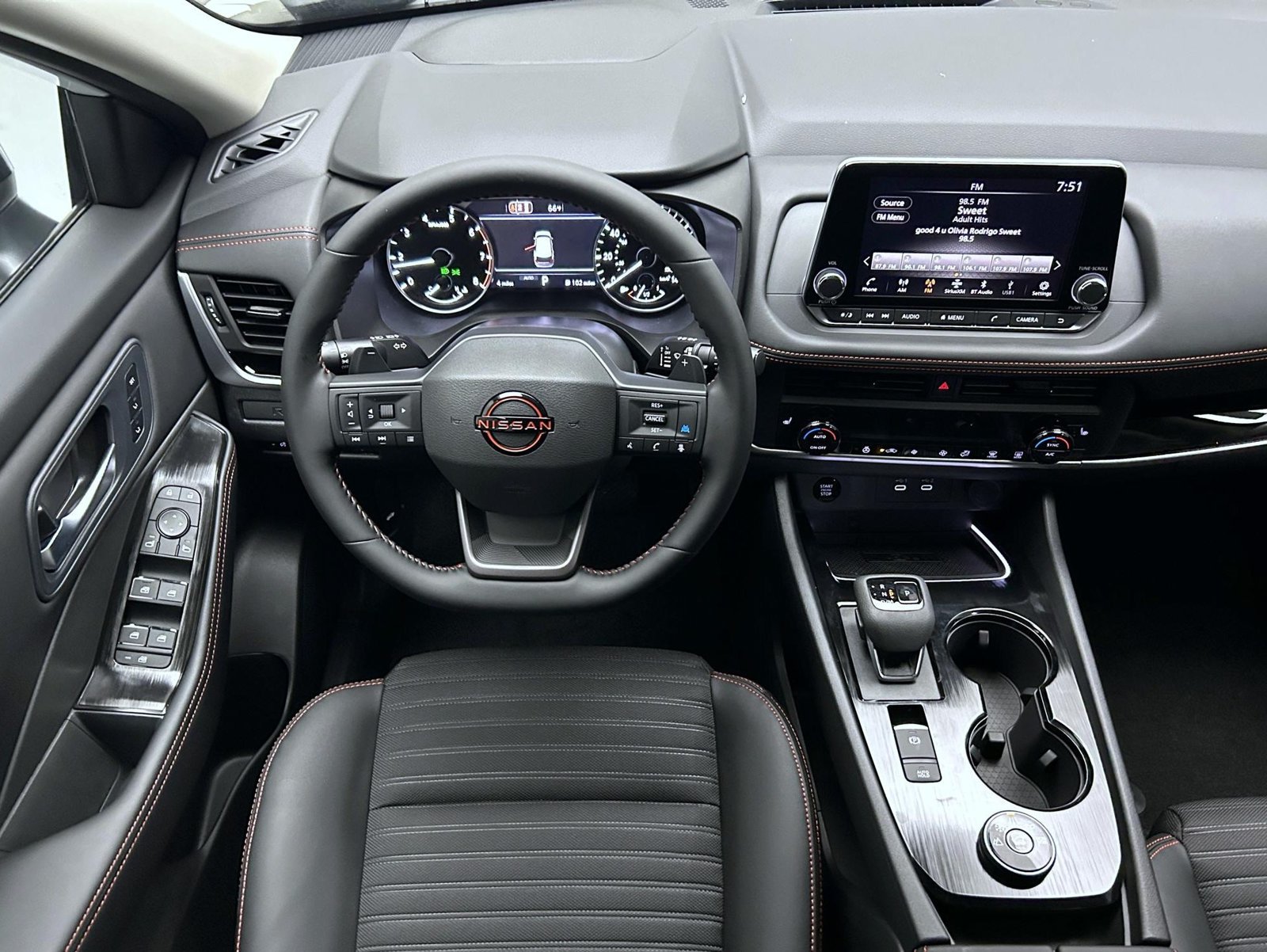 New 2027 Everest White Pearl Nissan Rock Creek image 14