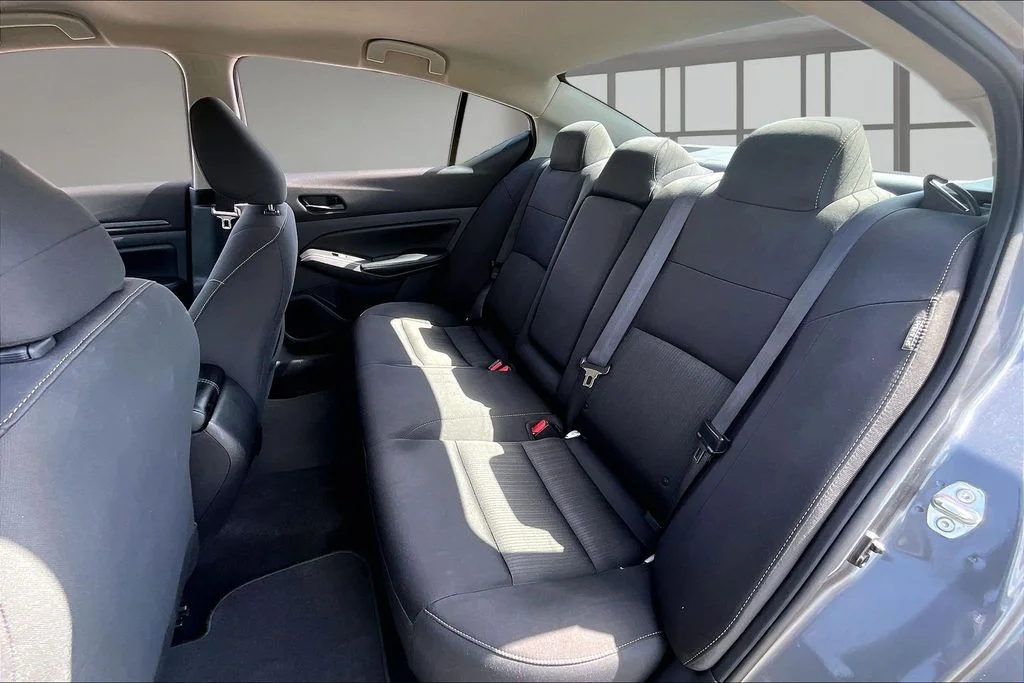 Used 2025 Gray Nissan 2.5 SV image 21