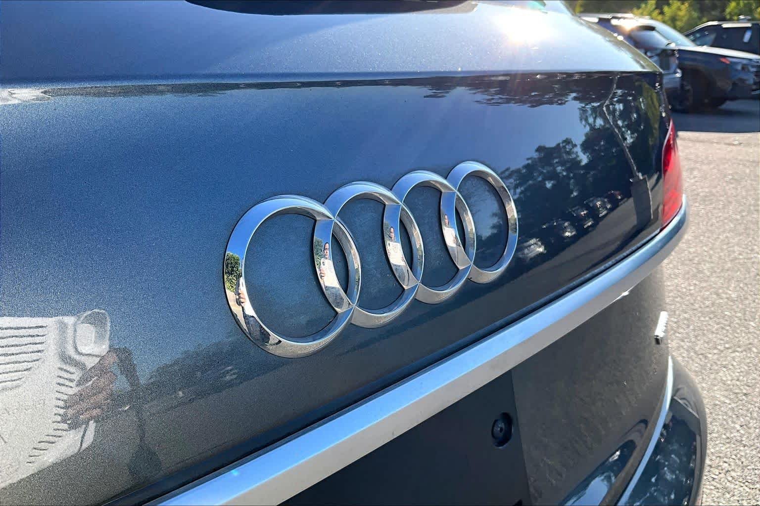 Used 2024 Daytona Gray Pearl Effect Audi S line Premium Plus image 31